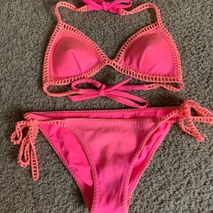 VICTORIA SECRET SWIM SUIT